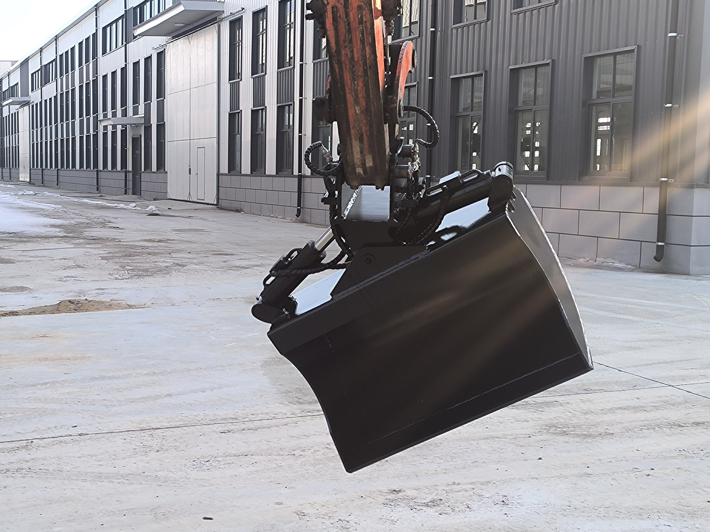 Hydraulic tilt bucket for excavators for sale in Canada, heavy duty attachment for mini and large excavators, best tilt bucket 2025