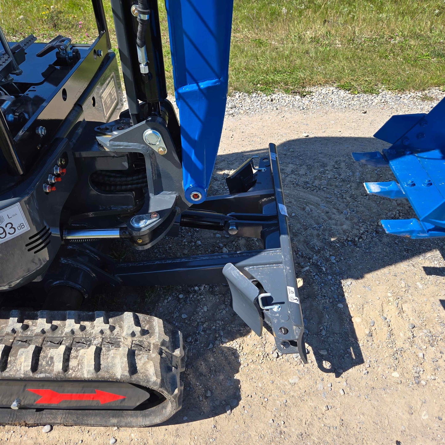 Rippa R15 Mini Excavator For Sale – front blade and track system providing stability and strength for construction work.