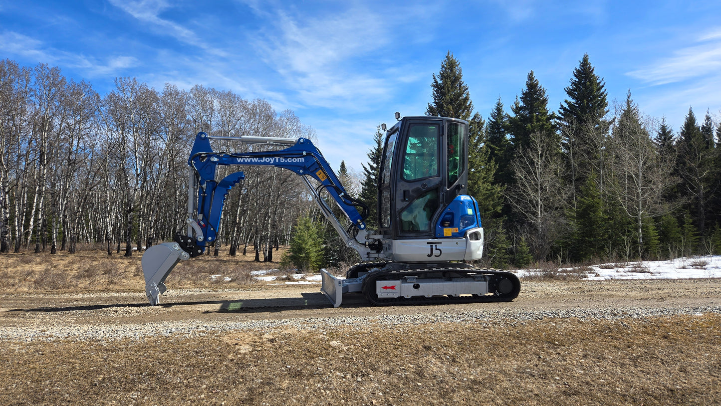 JT5350 3.5 ton mini excavator with Kubota engine operating at forest worksite Canada compact excavator for road building and construction work

