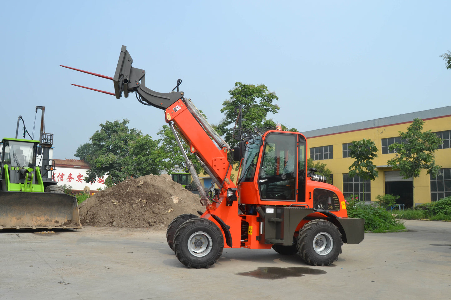 JoyT5 JT5WL1500,  wheel loader with 1.5 ton (3,300 lbs) lifting capacity for sale  Canada