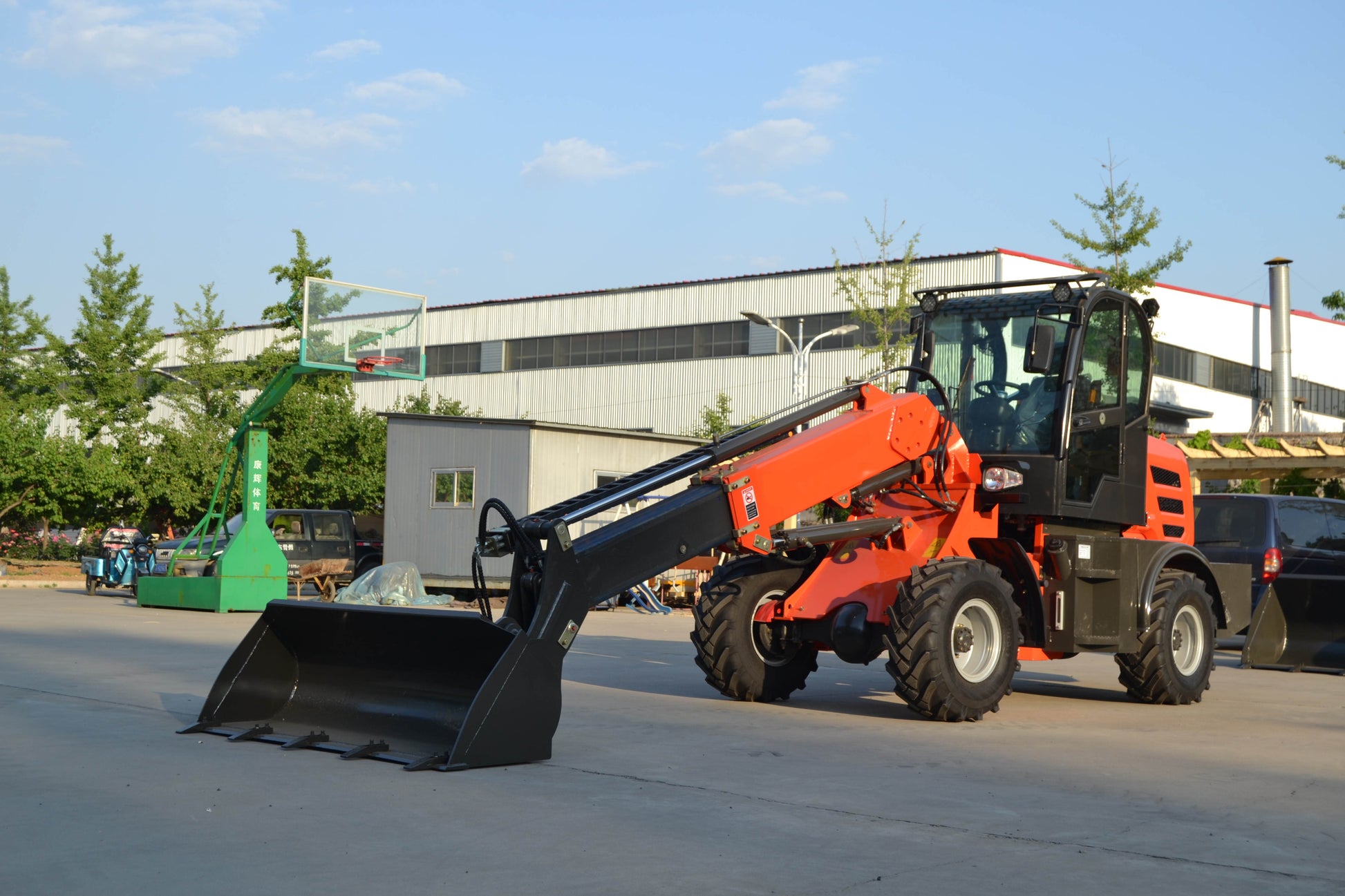 JoyT5 JT5WL1500,  wheel loader with 1.5 ton (3,300 lbs) lifting capacity for sale  Canada