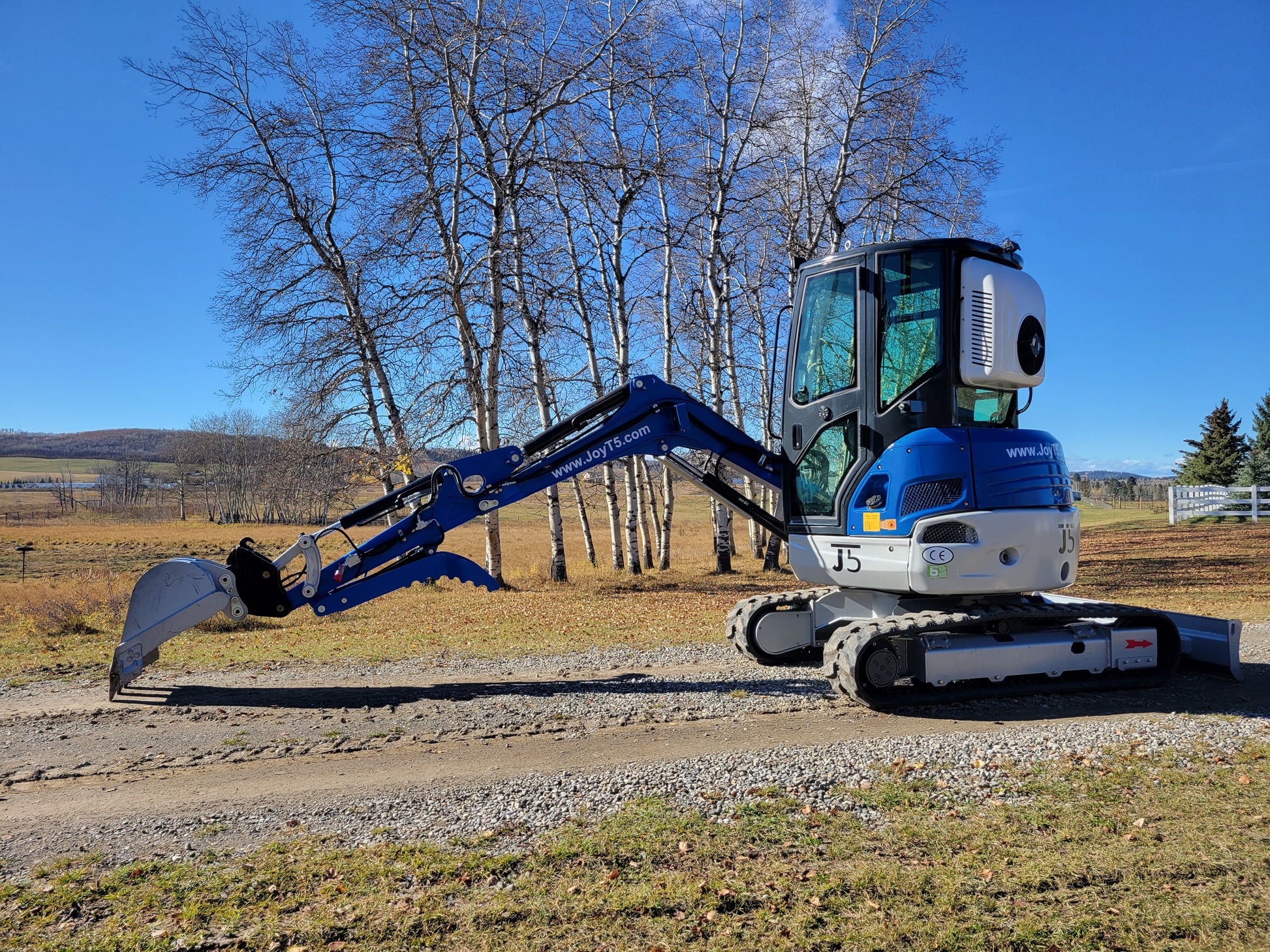 JoyT5 JT5350 3.5 Ton Mini Excavator For Sale , Canada