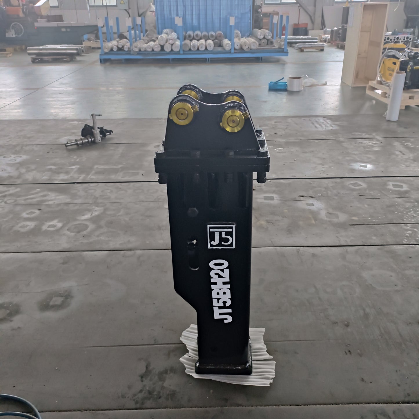 custom excavator hydraulic breaker attachment made in Canada heavy duty tool for rock breaking and demolition construction projects

