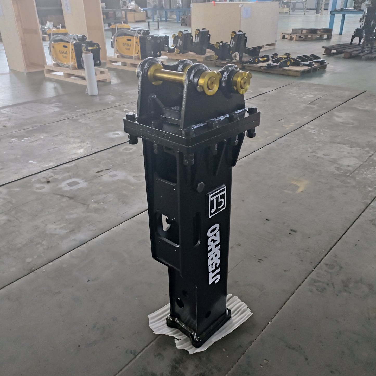 custom excavator hydraulic breaker hammer attachment made in Canada heavy duty equipment for rock demolition and construction work




