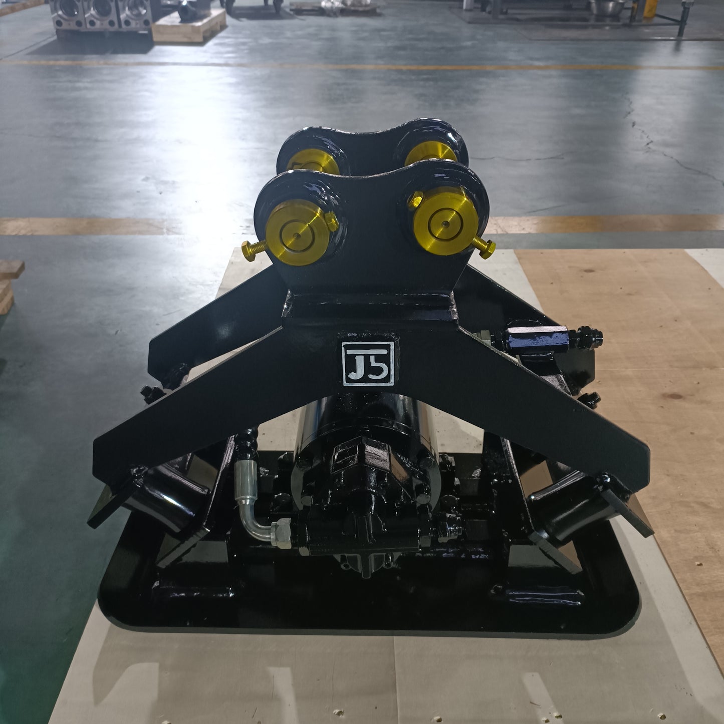 custom excavator hydraulic compactor attachment made in Canada heavy duty equipment used for soil compaction and construction work

