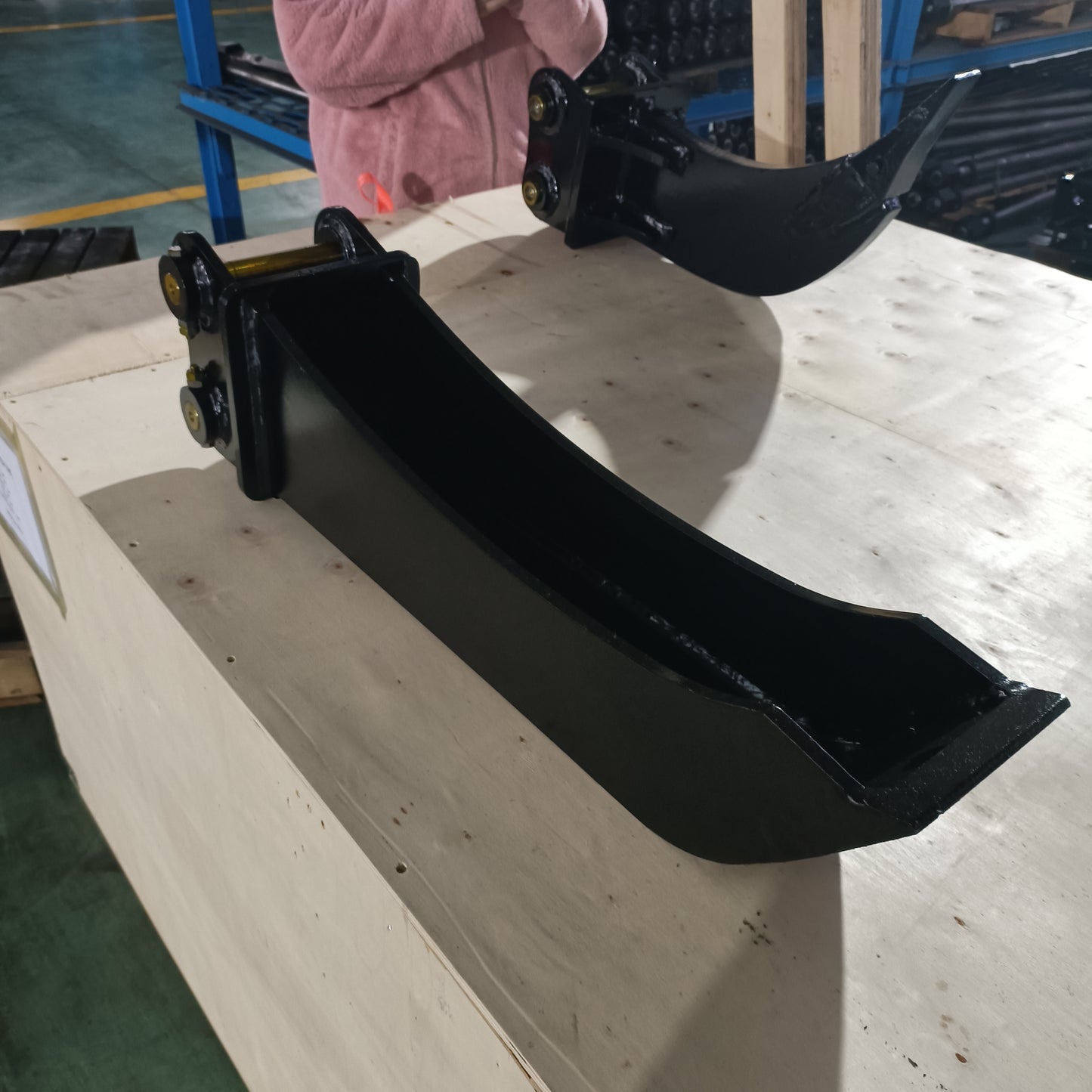 Heavy duty excavator ripper attachment made in Canada used for tough soil and rock breaking construction projects

