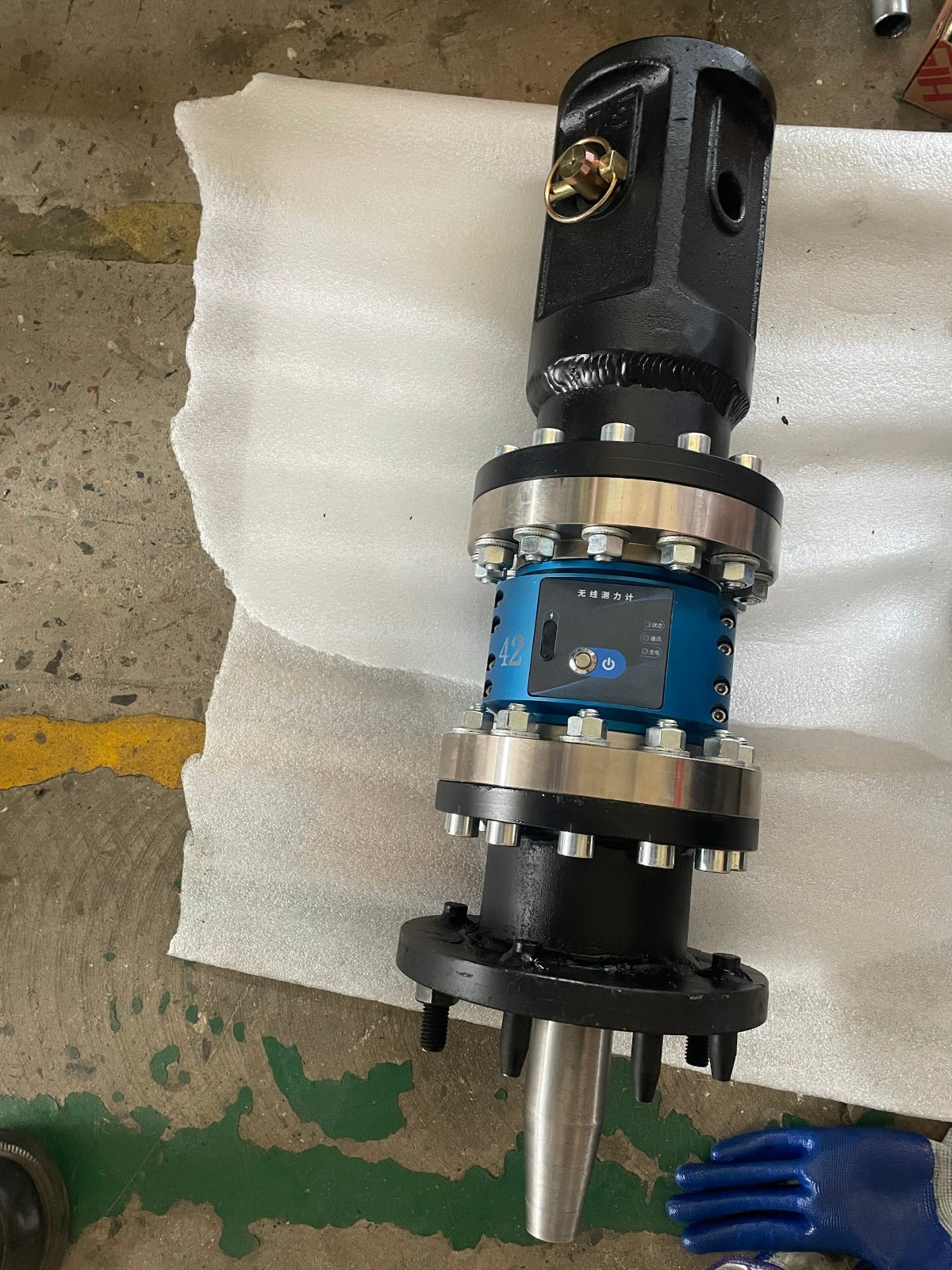J5-14000LS Hydraulic Anchor Drive | Heavy-duty screw pile drive head for 3-5 ton excavators, high torque piling attachment for foundation and solar projects