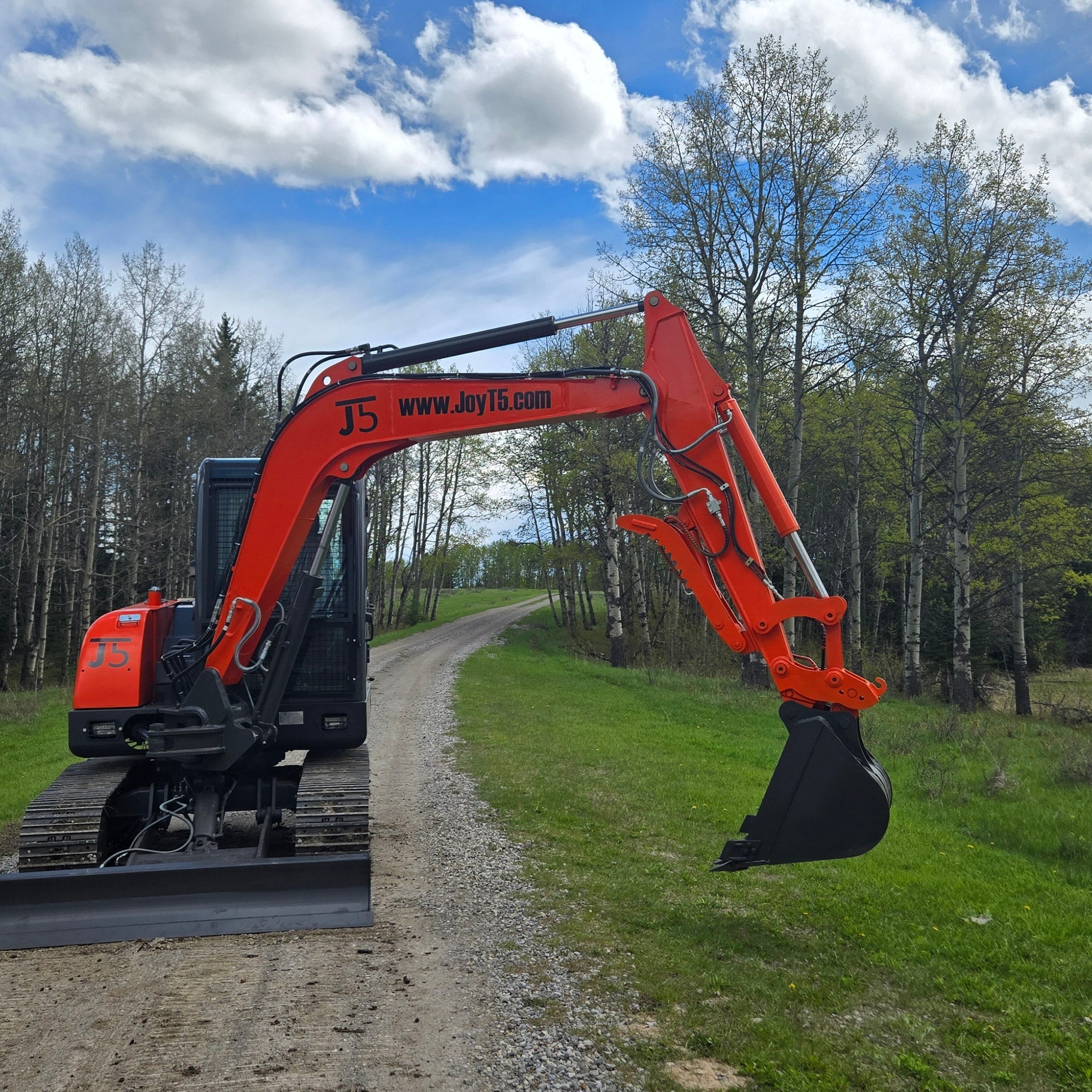 JT5600 6 ton mini excavator for sale in Canada powered by Yanmar engine compact digger working on gravel road durable small excavator for construction and landscaping tasks