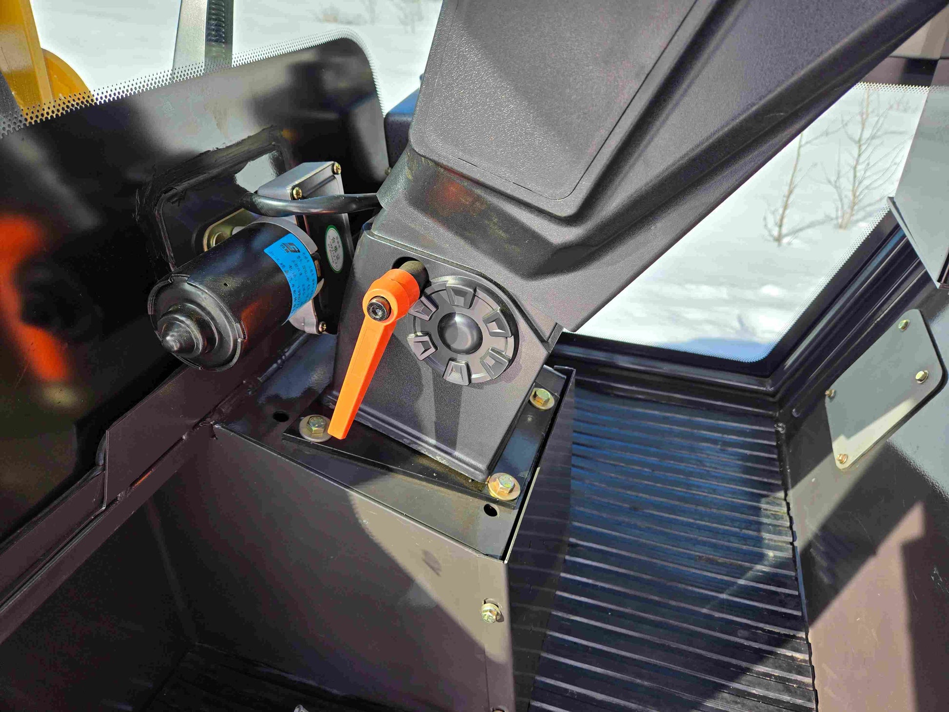 JT5WL1000 Compact Wheel Loader 1 Ton 2200 lbs for Sale Canada operator cabin lever and control adjustments inside.