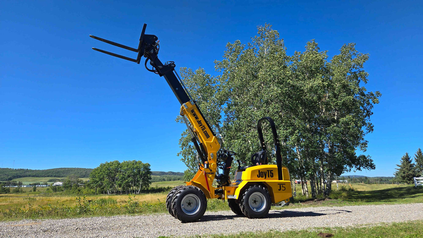 JT5WL800 mini wheel loader 800kg 1750 lbs forklift loader with long telescopic arm for farming and construction lifting tasks
