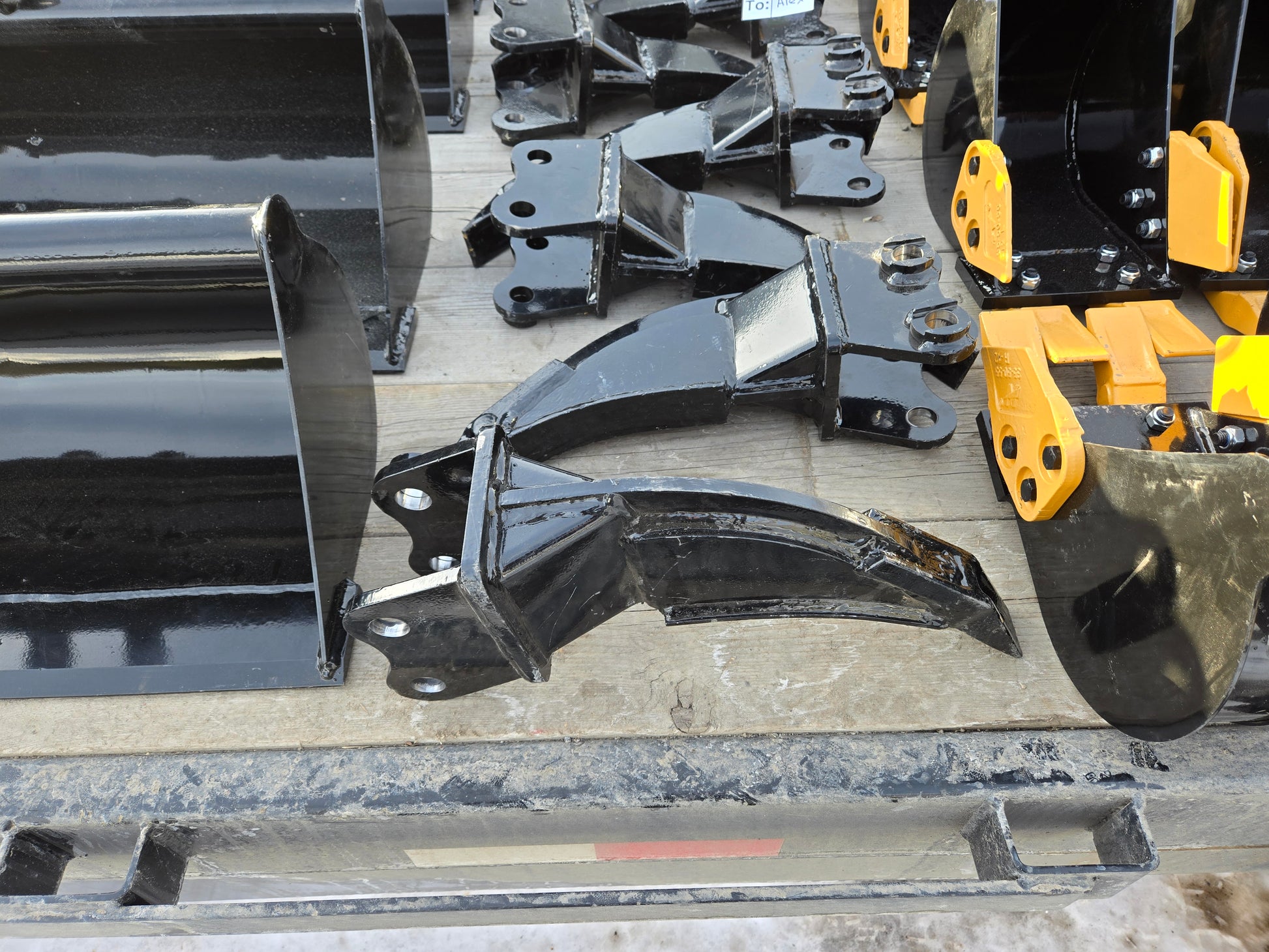 Mini excavator ripper attachment with 90x92x25mm mount pattern for Agrotk and FF Industrial in Canada used for digging hard soil and frozen ground with compact excavators

