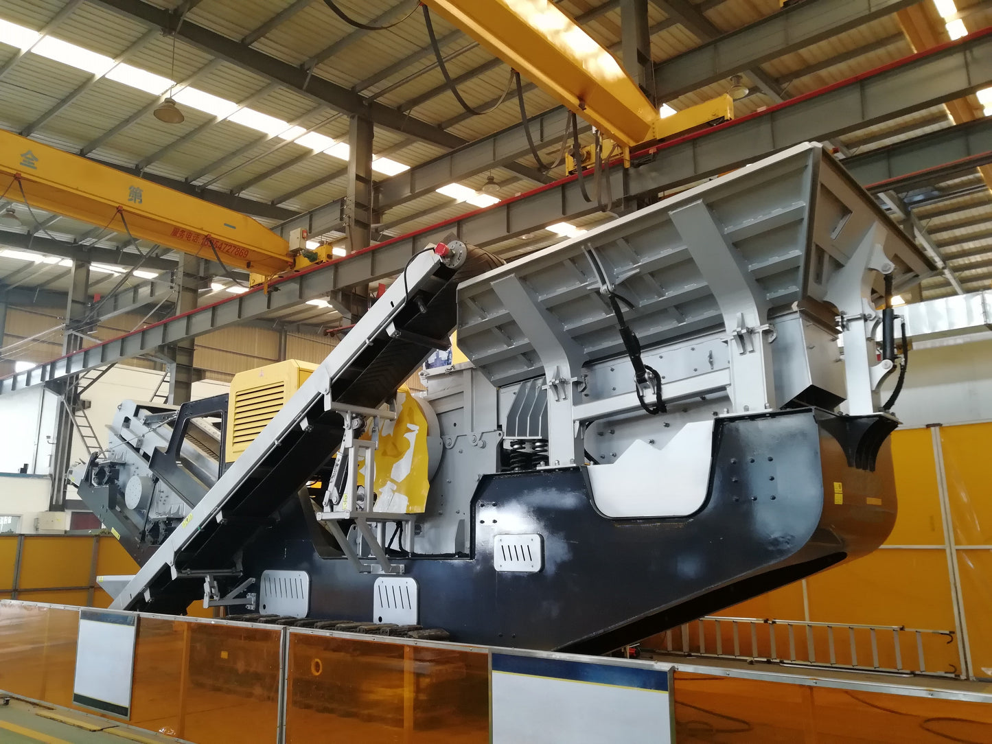 mobile jaw crusher in Canada showing heavy equipment primary crusher built for mining rock crushing construction and aggregate production


