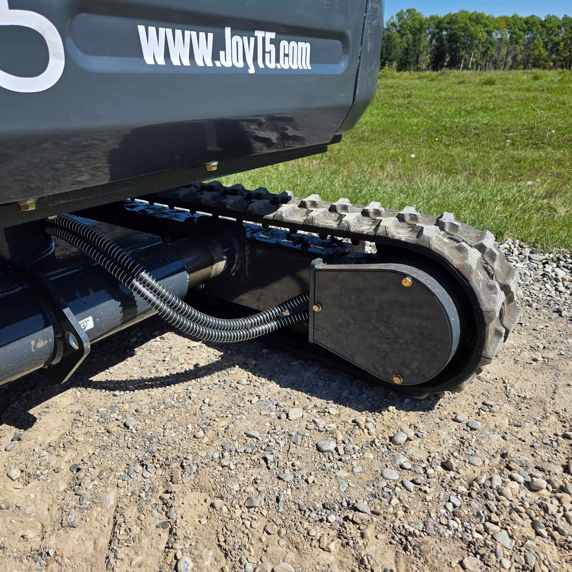 Rippa R15 mini excavator undercarriage and rubber track close view for construction jobs in Canada with JoyT5 dealer support