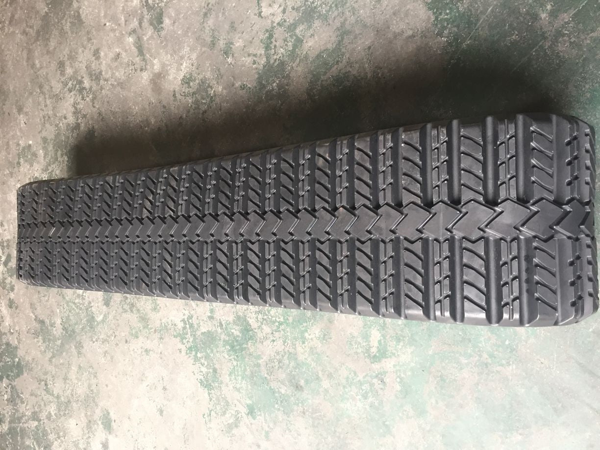 Heavy duty skid steer rubber tracks 381x101.6x42 with steel cord, compatible with ASV RC50 RC60, Terex PT50 PT60 and Caterpillar 247 257 loaders, durable replacement tracks for sale in Canada