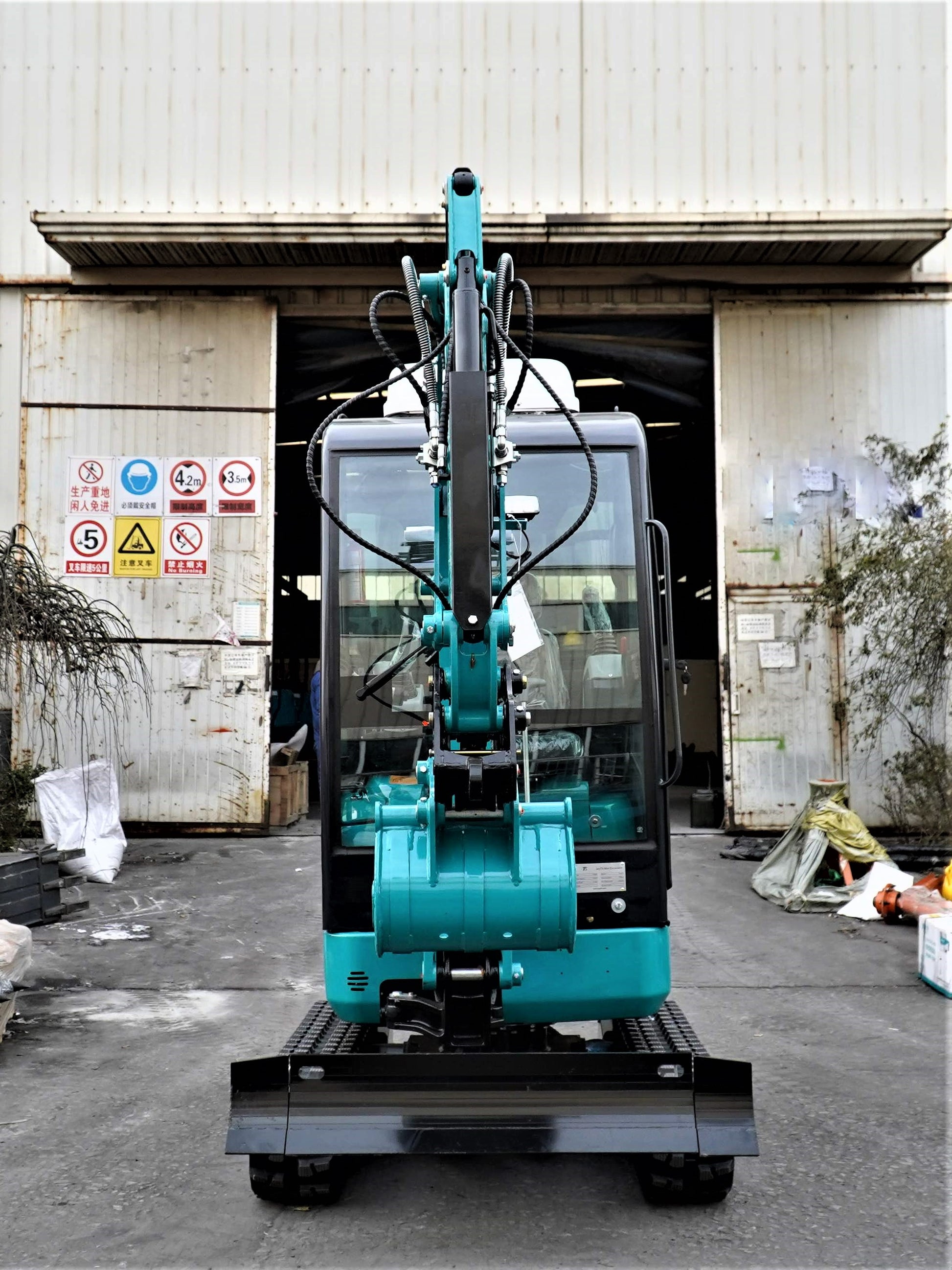 JT5200 Special Edition 2 Ton Mini Excavator front view with cab and side swing boom – 4400 lbs compact digger with Kubota engine for sale in Canada and USA.