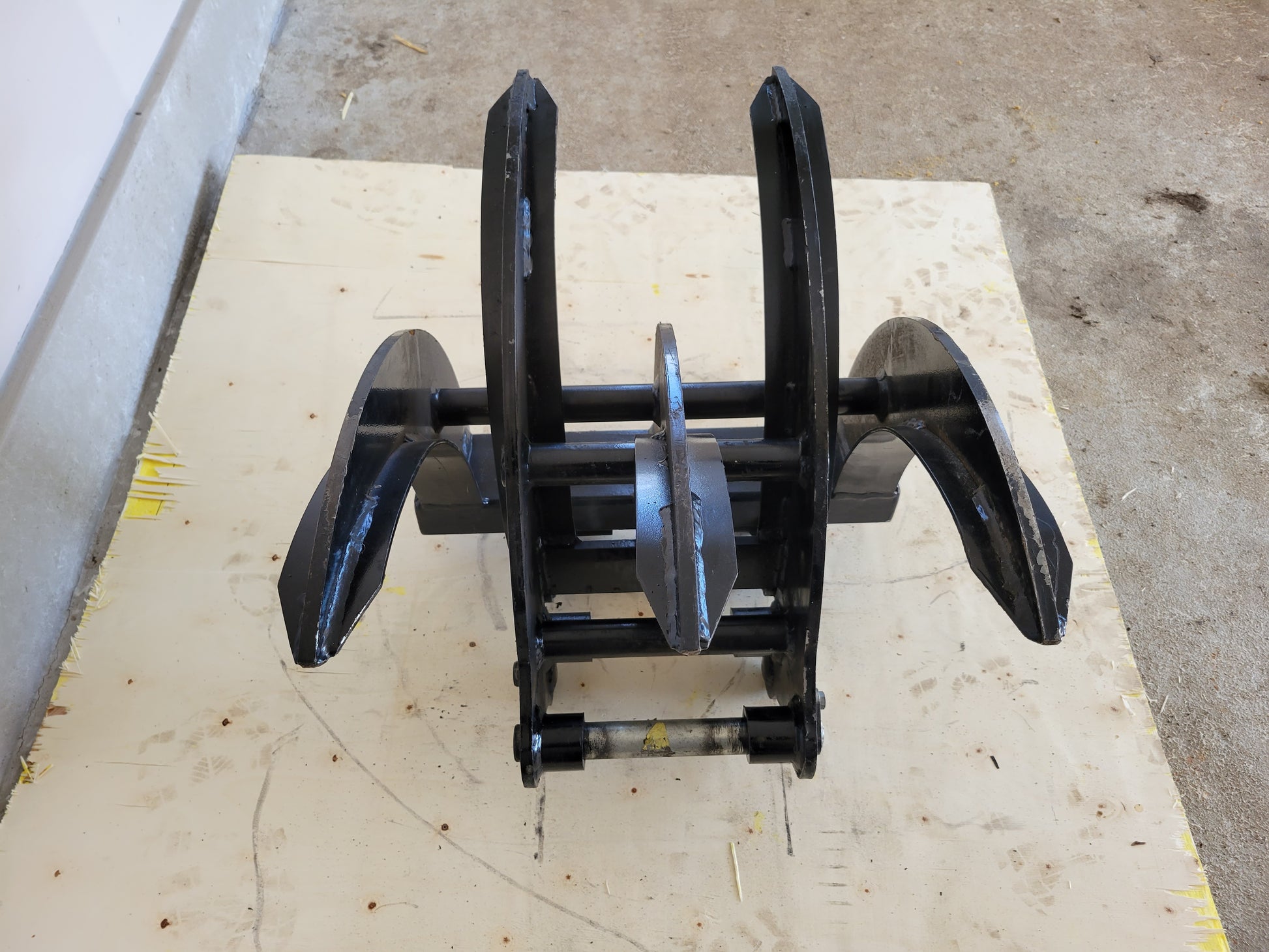 Mini Excavator Heavy Duty Grapple Attachment for Sale - JoyT5